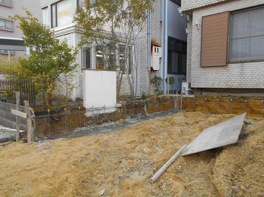 関徳本社の駐車場拡張工事のお知らせ