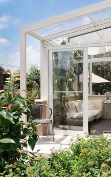 ガーデンルームテラス