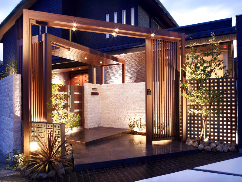 吸い込まれるようなエントランス