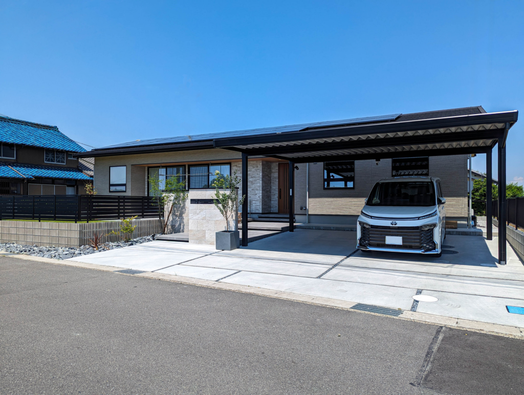 愛西市　新築外構の施工事例を追加しました