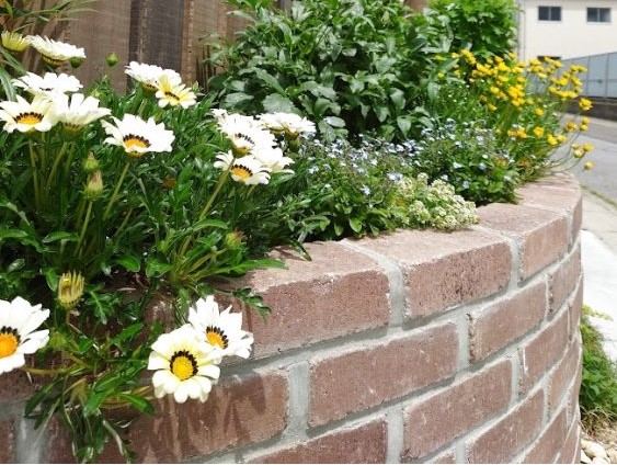 10/19（土）・20（日）レンガ積み体験会　開催!