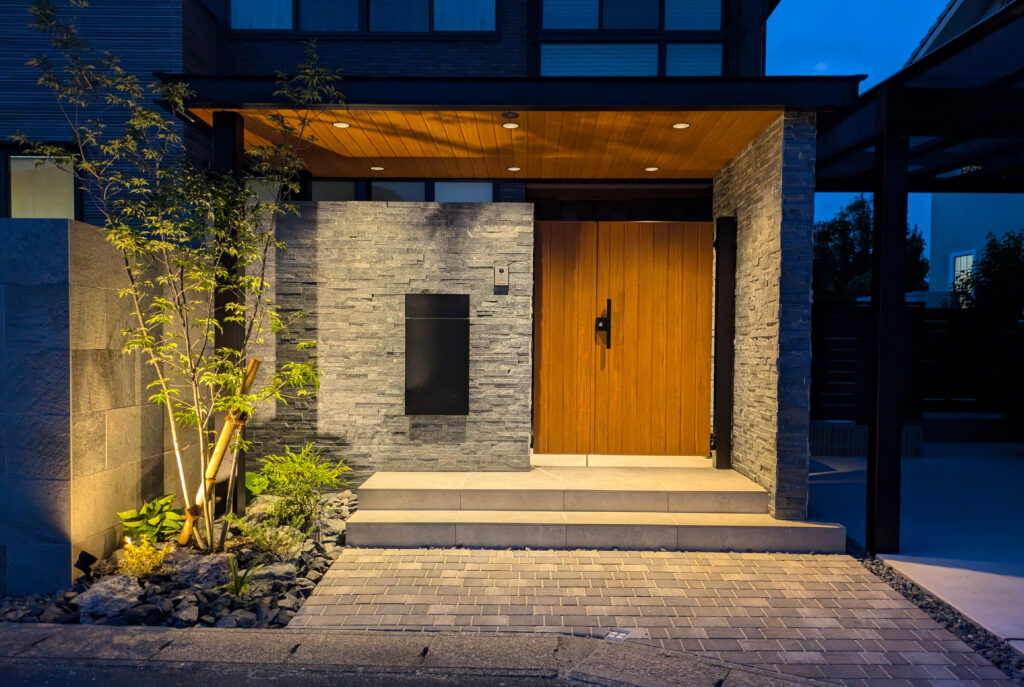 愛西市　新築外構の施工事例を追加しました